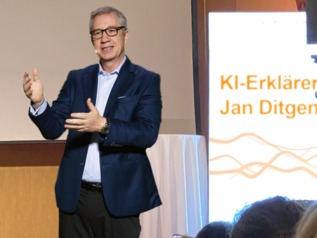 KI-Erklärer Jan Ditgen in Berlin